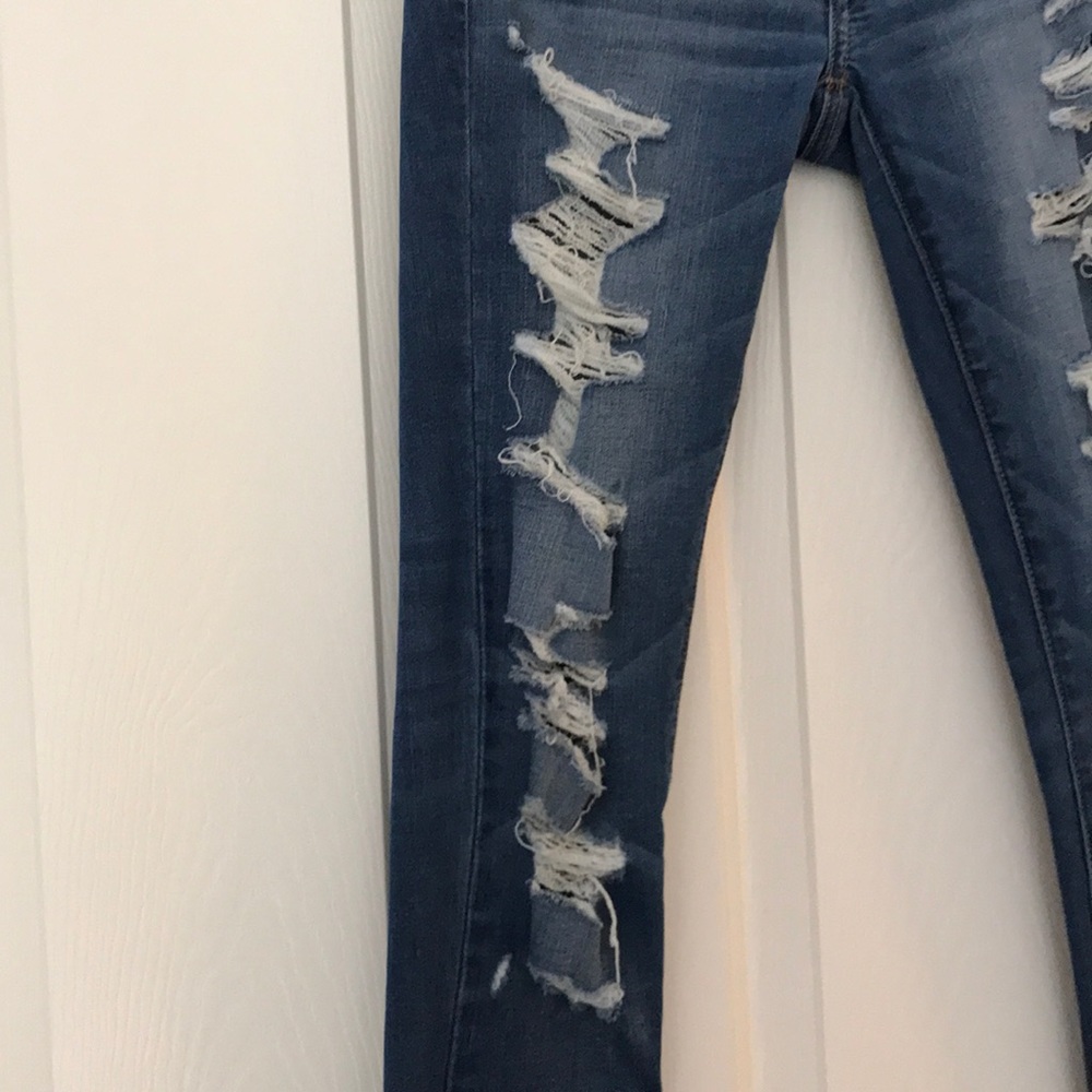 AE distressed skinny jeans - Picture 3 of 6